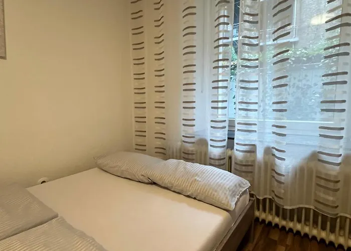 950m To Cathedral, Ground Floor Apartamento